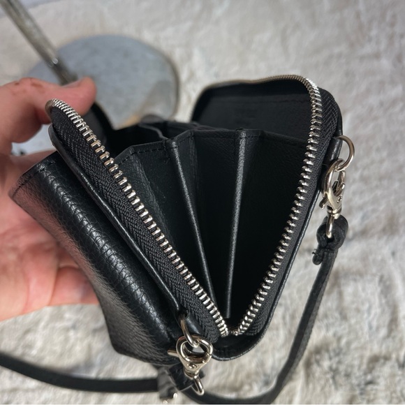 VERA PELLE Black Leather Crossbody Wallet And Phone Pocket - Picture 15 of 16